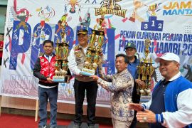 Pj Wali Kota apresiasi pelajar Kota Jambi pertahankan juara umum POPDA