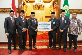 Bank Aceh serahkan dividen Rp213 miliar ke Pemerintah Aceh