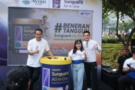 Joe Taslim-Randy Pangalila buktikan cat dinding eksterior #BeneranTangguh