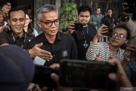 KPK periksa mantan anggota KPU Wahyu Setiawan soal keberadaan Harun Masiku