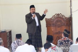 Pilkada 2024, Dolly Pasaribu berharap bisa berlabuh di 12 partai politik