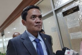 DPR jamin lindungi  Kepala BP2MI guna ungkap pengendali judi online