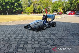 Mahasiswa UNS luncurkan mobil formula untuk kompetisi internasional