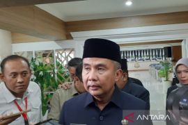 Pj Gubernur Jabar desak Kemenkes beri label khusus minuman kemasan antisipasi  cuci darah