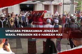 Upacara pemakaman jenazah Wakil Presiden ke-9 Hamzah Haz