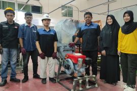 Poltekbos Makassar menginisiasi teknologi untuk tanggulangi limbah plastik