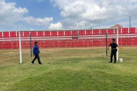 Manajemen Arema FC segera lakukan perbaikan lapangan Stadion Soepriadi