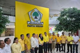 Golkar serahkan rekomendasi ke Sembilan bapaslon di  Malut