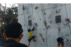 Demi meraih medali emas di PON 2024, ini dilakukan atlet panjat tebing Sumut