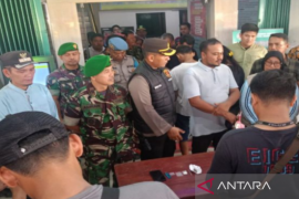 Gerebek kampung narkoba di Medan, polisi tangkap satu pria dan dua IRT