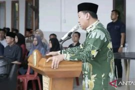 Bupati Kuansing lepas 23 warga umroh yang dianggap berjasa