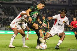 Persebaya tekuk Persik 2-0 dalam "Team Launching Game"