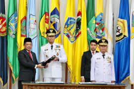 Tito Karnavian lantik Pj. Gubernur Papua dan Papua Selatan