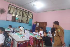 Gibran pastikan pelaku UMKM dilibatkan dalam program makan bergizi gratis