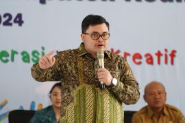 Pemkab Kediri beri insentif ke tenaga pendidik taman posyandu