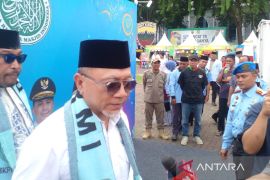 Ketum PAN Zulkifli Hasan sebut Bobby Nasution banyak didukung partai karena populer