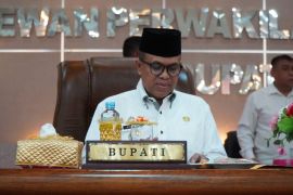 Pj Bupati Langkat hadiri rapat pengesahan P-APBD Rp 2,7 triliun