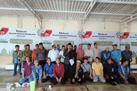 Relawan "Sidoarjo Bershalawat" dukung Fandi Utomo dalam Pilkada 2024