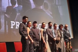 Aktor Endy Arfian rela tak mandi untuk dalami karakter di film