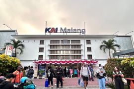 HUT Arema, Daop 8 imbau calon penumpang datang lebih awal ke Stasiun Malang