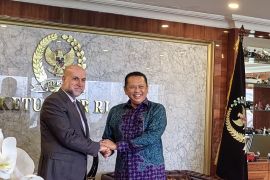 Ketua MPR terima Penasihat  Presiden Palestina tegaskan soal dukungan