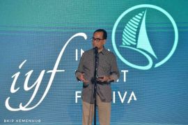Menhub  dukung industri pelayaran majukan wisata bahari Indonesia