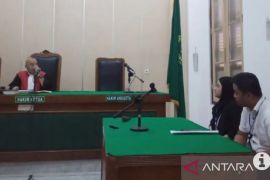 Hakim tunda bacakan pencabutan prapid eks Bupati Batu Bara Zahir