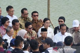Mendes PDTT dampingi Presiden Joko Widodo kunjungi embung di IKN