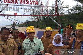 Menteri parekraf komitmen bantu  pariwisata Penajam daerah mitra IKN
