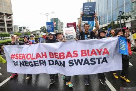 DPRD minta Jakarta matangkan persiapan program sekolah swasta gratis
