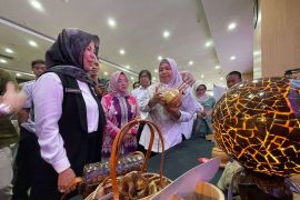 Dekranasda Awards 2024 jadi pemicu semangat perajin NTB