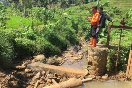 BPBD Ciamis menyiapkan truk tangki air untuk hadapi dampak kemarau