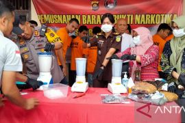 Polresta Jambi musnahkan barang bukti narkoba senilai total Rp2,5 miliar