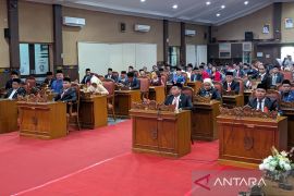 DPRD Kotim tegaskan pelantikan Ahyar Umar sah