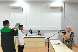 KPU Gorontalo Utara lantik PAW badan ad hoc pilkada 2024