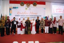 Pemkab-TP PKK Bogor roadshow literasi budaya membaca itu sehat menulis itu hebat