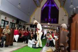 Ibadah tirakatan jemaat GKJW peringati HUT RI ke-79