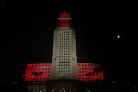 Meriahkan HUT RI, Balai Kota Los Angeles dihiasi lampu merah putih