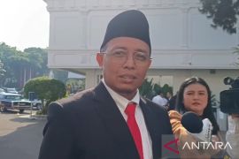 Hasan Nasbi siap bekerja untuk pemerintahan Joko Widodo