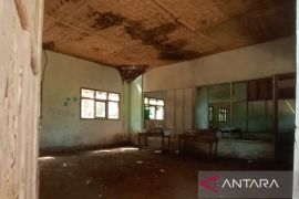 Disdikpora Cianjur kerja sama bantu kekurangan mebeler 1.200 SD
