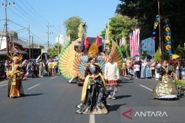 Pemkab Banyuwangi gelar "Karnaval Merdeka" peringati HUT ke-79 RI