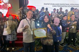 Bawaslu Pesisir Selatan kembali dinobatkan sebagai Kehumasan terbaik oleh Bawaslu RI