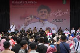 Pemprov Kalbar berikan penghargaan kepada dua atlet berprestasi Internasional