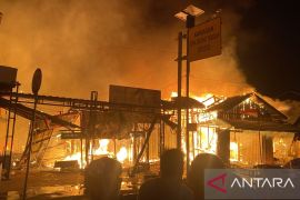 Kebakaran di Pasar Pagi Sangkulirang total kerugian sekitar Rp 10 miliar