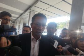 Menkumham menunggu langkah DPR soal RUU Pilkada