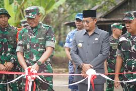 Pj bupati apresiasi  keberhasilan TMMD ke-121 Kodim 1003/HSS