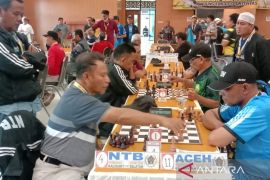 PWI NTB sumbang medali emas dari catur kilat