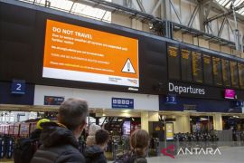 Badai Lilian sebabkan banjir serta pemadaman listrik di Inggris