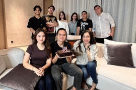 Dul Jaelani rayakan ulang tahun ke-24, Maia Estianty beri petunjuk soal pernikahan ketiga putranya