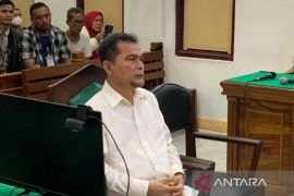 Eks Kadis Kesehatan Sumut divonis 10 tahun penjara, Jaksa   banding